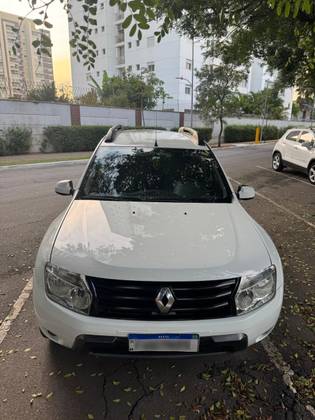 RENAULT DUSTER 2.0 DYNAMIQUE 4X2 16V FLEX 4P AUTOMÁTICO